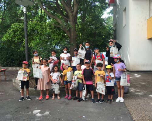 Atelier récup'art avec les enfants de GFEN Languedoc (Projet Wayno Beeri)